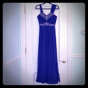 Camille La Vie size 6 prom/wedding dress 👗